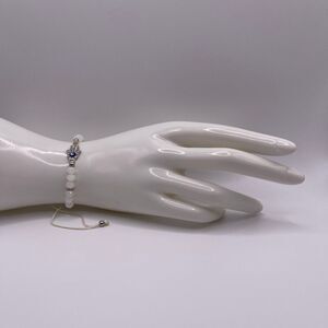 D’Bello Women’s White Beaded Evil Eye String Bracelet